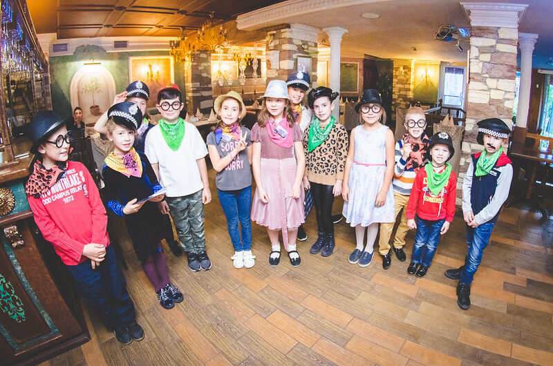 Сценарии квестов на 8 марта в Taganrog