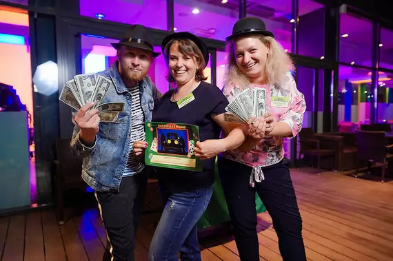 Как отметить 8 Марта в Таганроге: лучшие идеи для работы и праздника